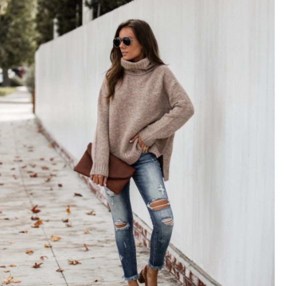 ADELE Chunky Knit Sweater - Picture 2 of 8